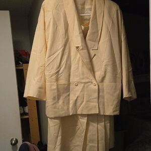 Cream Double-Breasted Women's Blazer Jacket